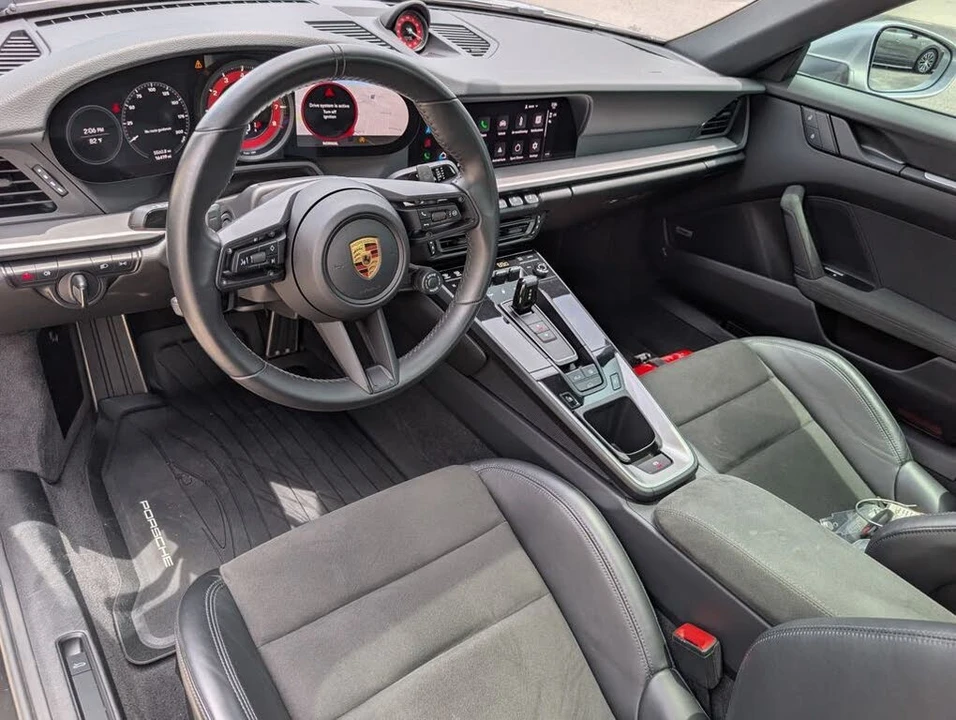 2022 Porsche 992 Carrera GTS - Image 4 of 31
