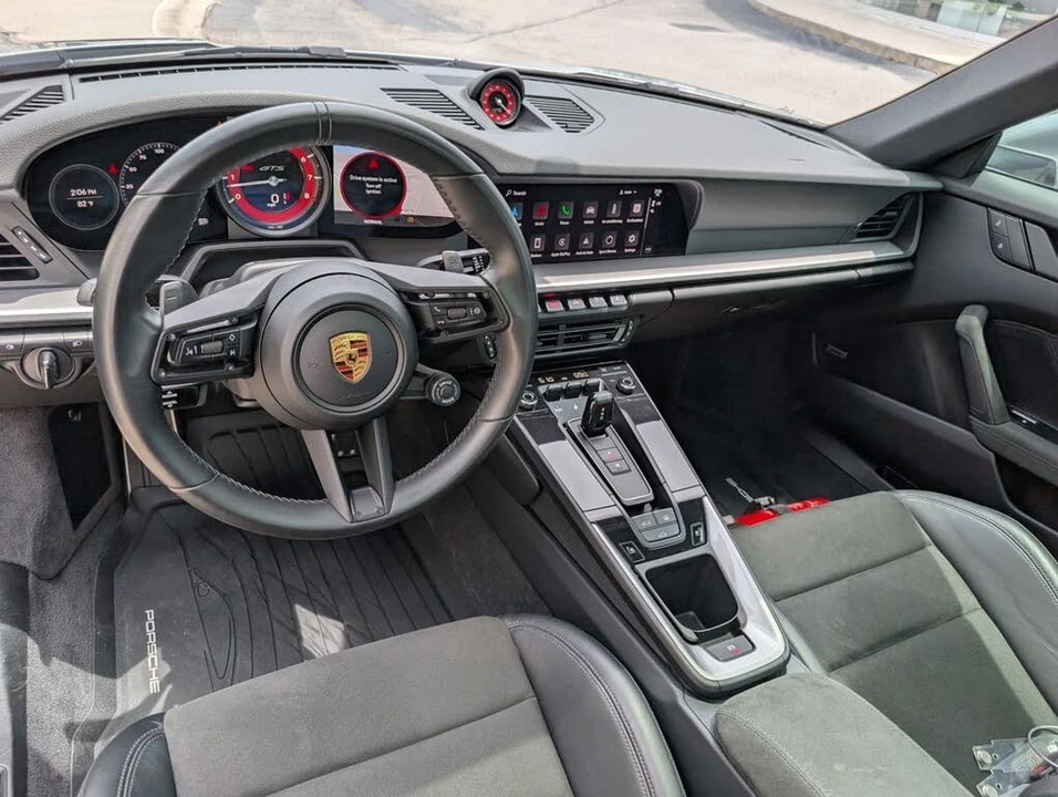 2022 Porsche 992 Carrera GTS - Image 10 of 31