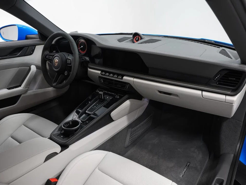 2022 Porsche 992 Carrera GTS - Image 30 of 31