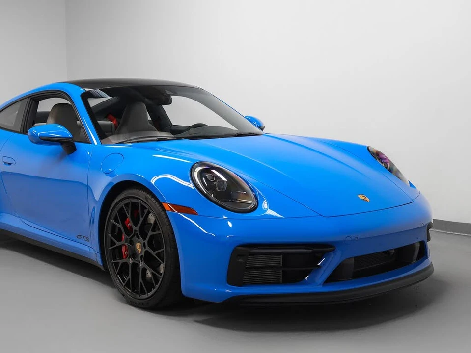 2022 Porsche 992 Carrera GTS - Image 9 of 31
