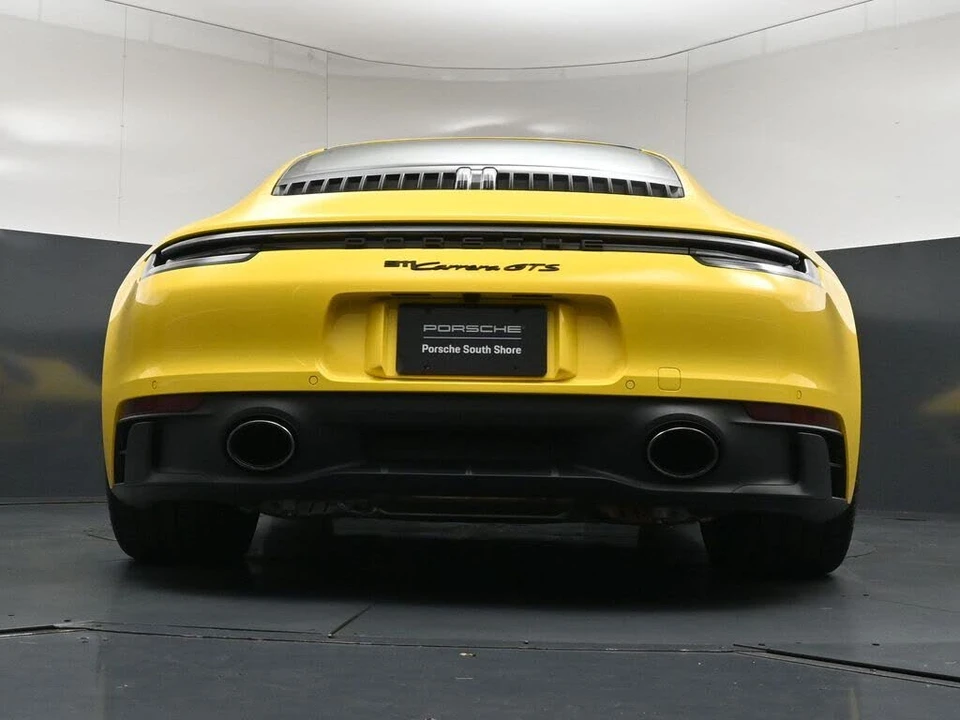 2022 Porsche 992 Carrera GTS - Image 25 of 31