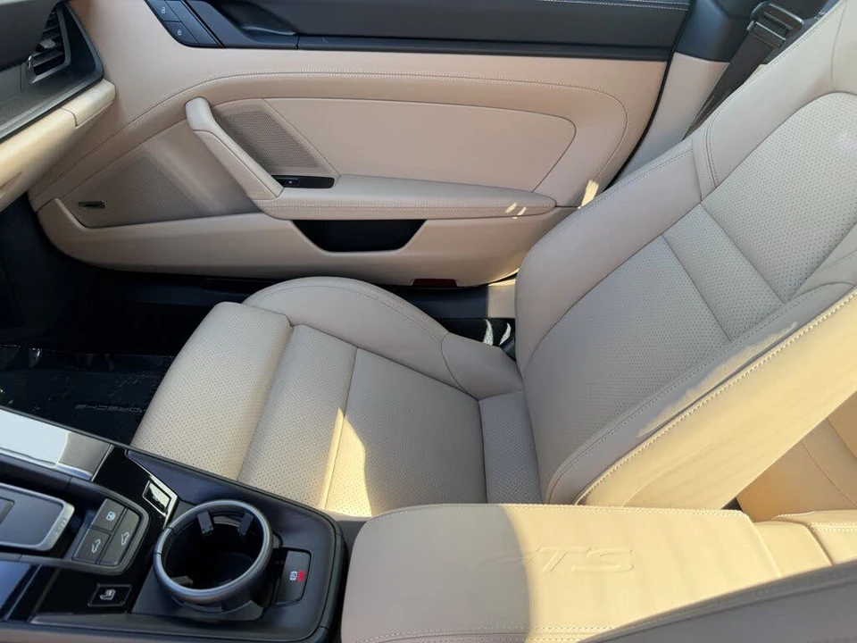 2022 Porsche 992 Carrera GTS - Image 16 of 31