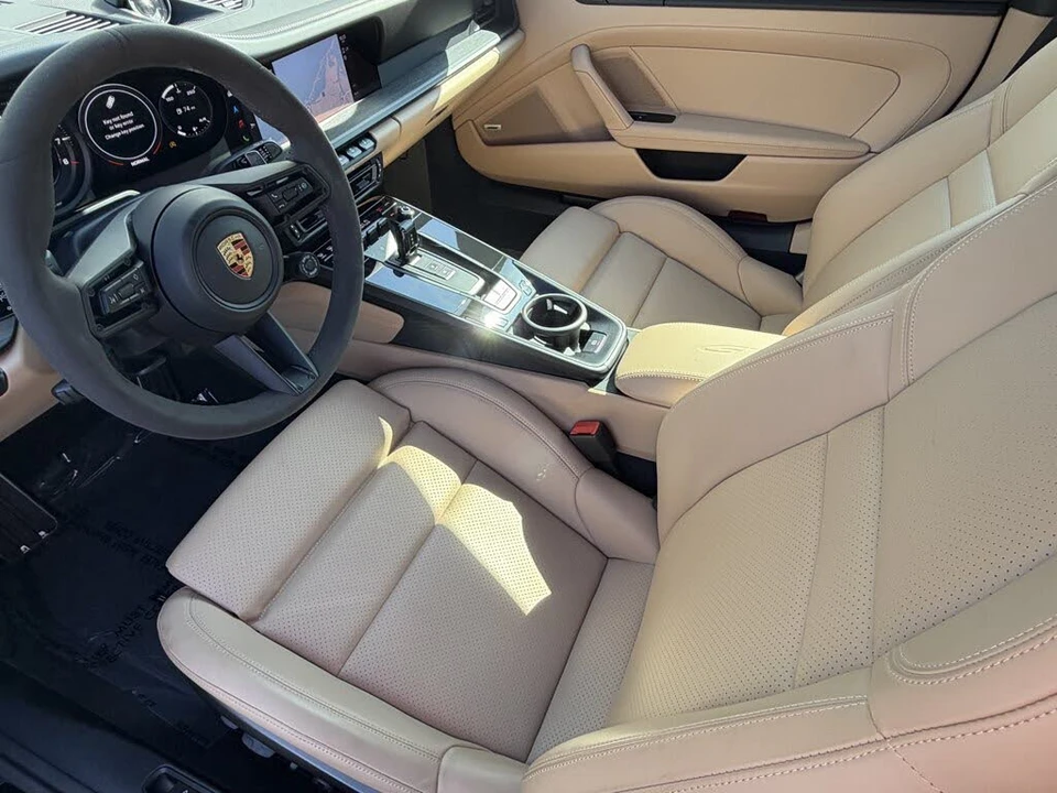 2022 Porsche 992 Carrera GTS - Image 4 of 31