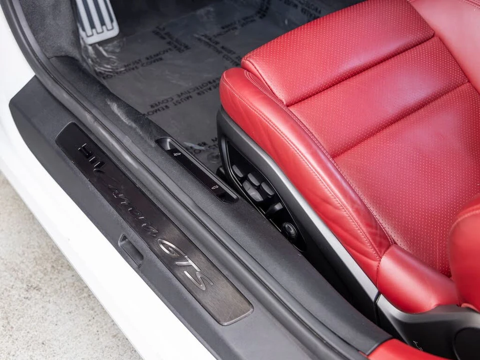 2022 Porsche 992 Carrera GTS - Image 30 of 31