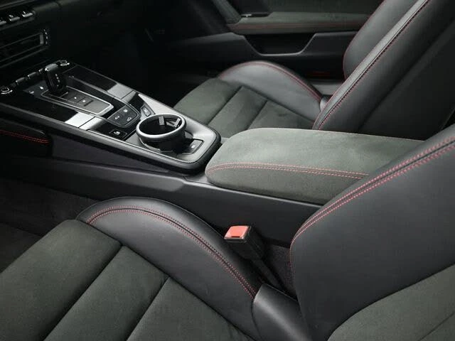 2022 Porsche 992 Carrera GTS - Image 21 of 31