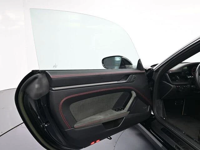 2022 Porsche 992 Carrera GTS - Image 14 of 31