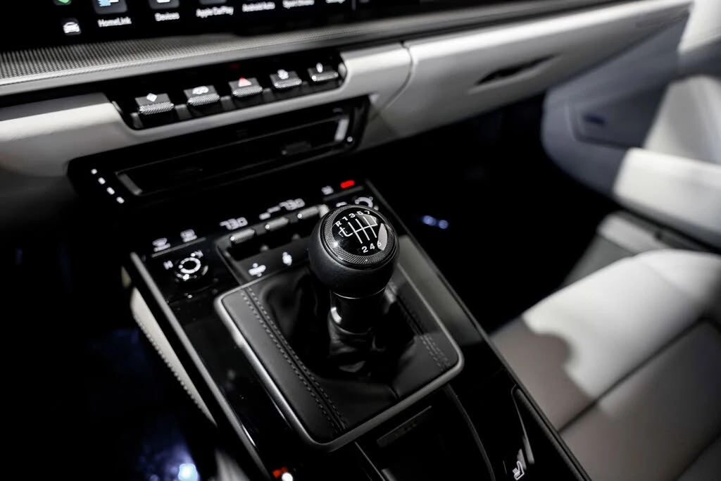 2022 Porsche 992 Carrera GTS - Image 17 of 31