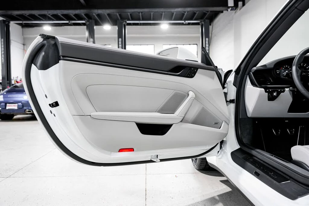 2022 Porsche 992 Carrera GTS - Image 26 of 31
