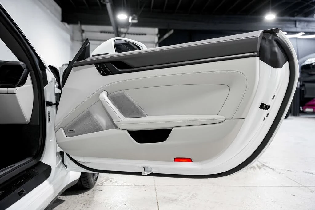 2022 Porsche 992 Carrera GTS - Image 27 of 31