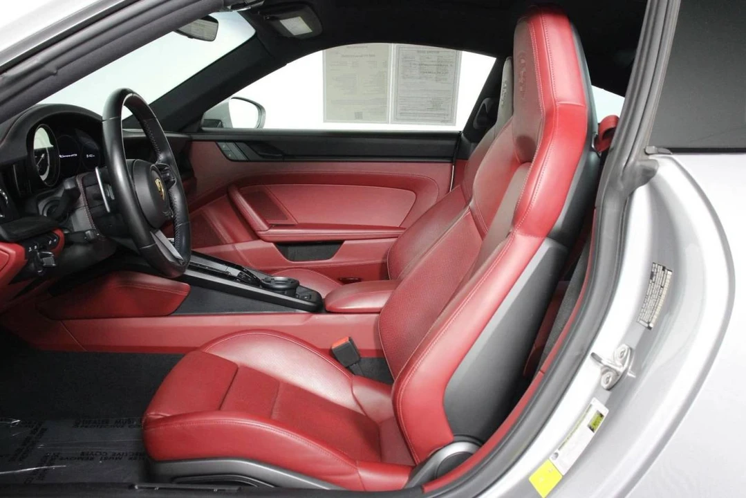 2022 Porsche 992 Carrera GTS - Image 5 of 5