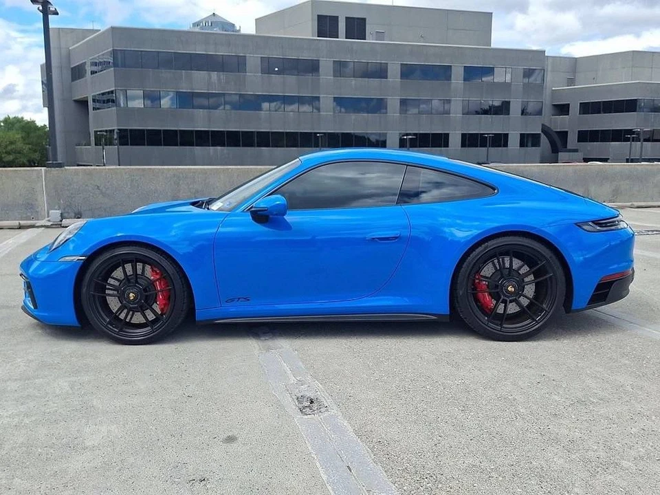 2022 Porsche 992 Carrera GTS - Image 2 of 5