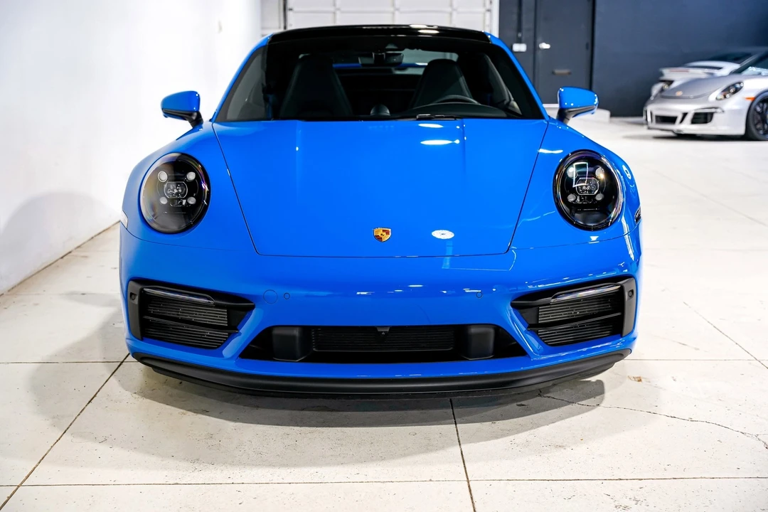 2022 Porsche 992 Carrera GTS - Image 5 of 12