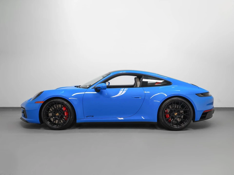 2022 Porsche 992 Carrera GTS - Image 2 of 5