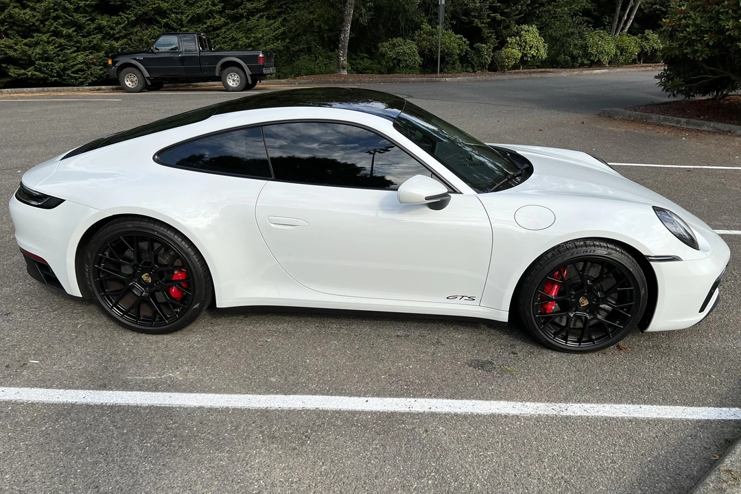 2022 Porsche 992 Carrera - Image 3 of 7