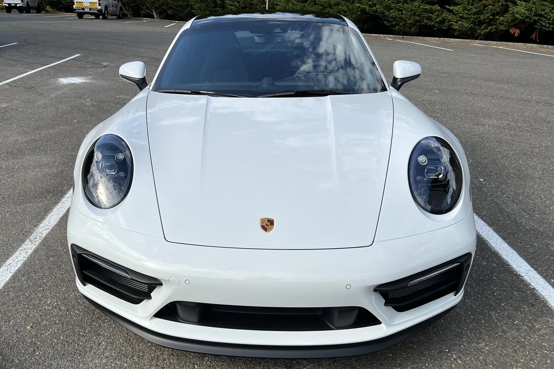 2022 Porsche 992 Carrera - Image 2 of 7