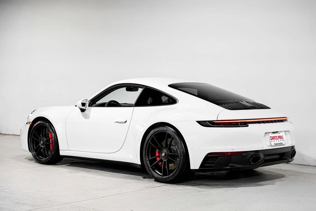 2022 Porsche 992 Carrera GTS - Image 8 of 31