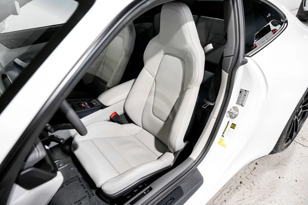2022 Porsche 992 Carrera GTS - Image 21 of 31
