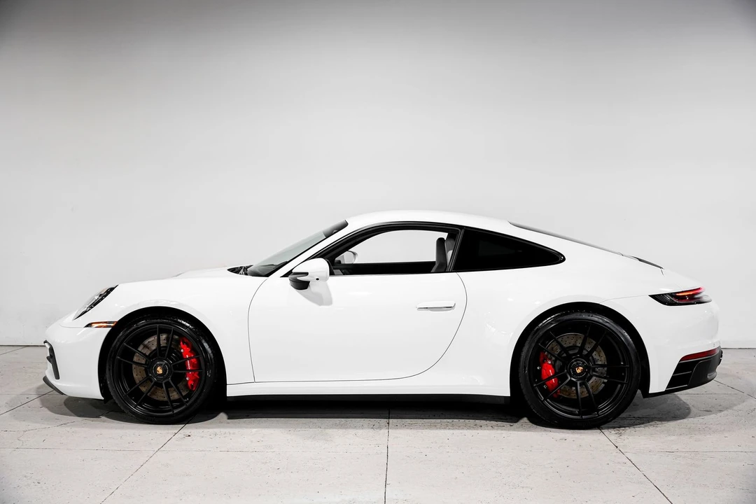 2022 Porsche 992 Carrera GTS - Image 7 of 31