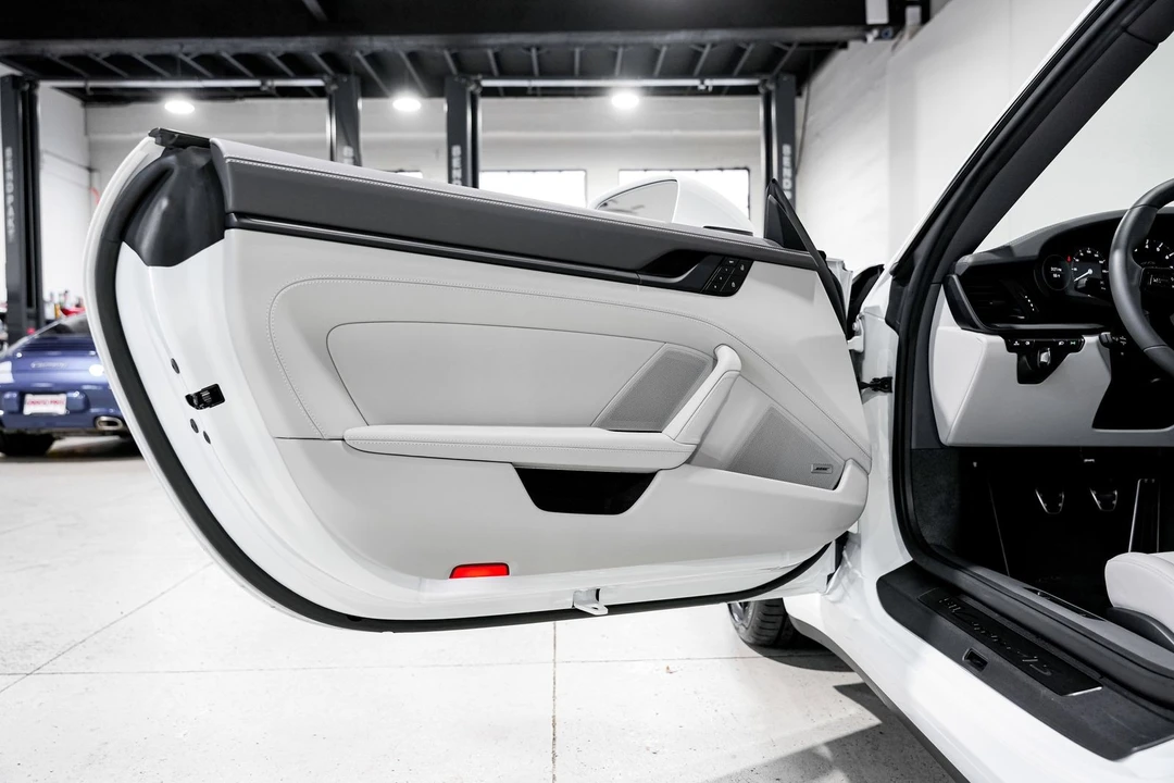 2022 Porsche 992 Carrera GTS - Image 26 of 31