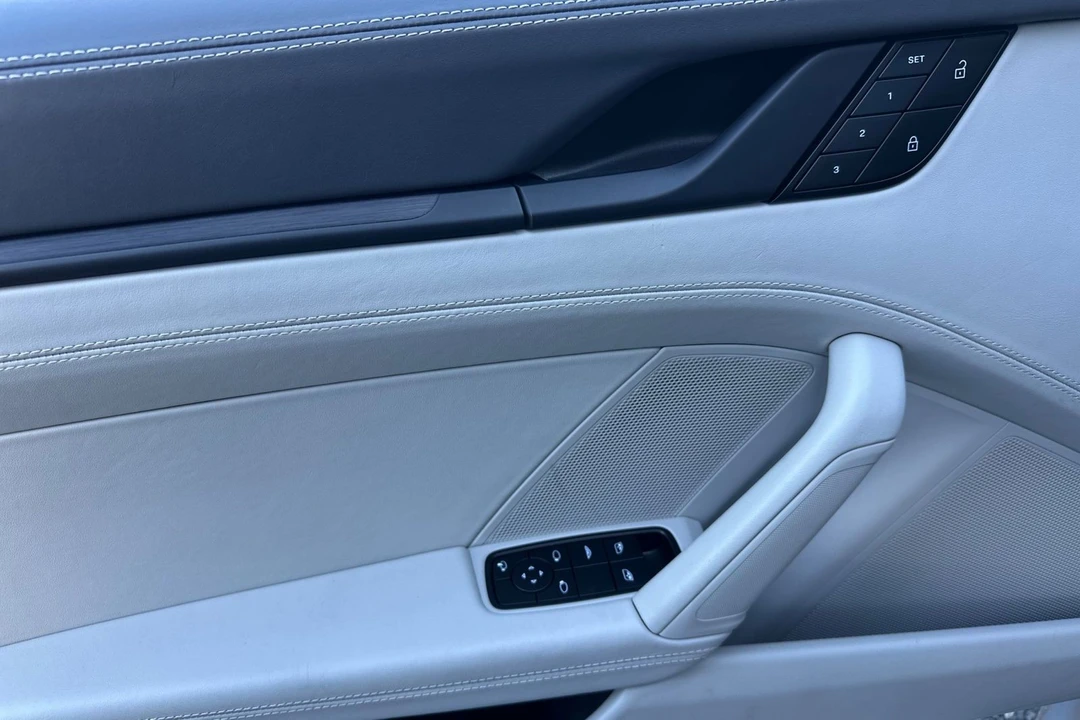 2022 Porsche 992 Carrera GTS - Image 13 of 31