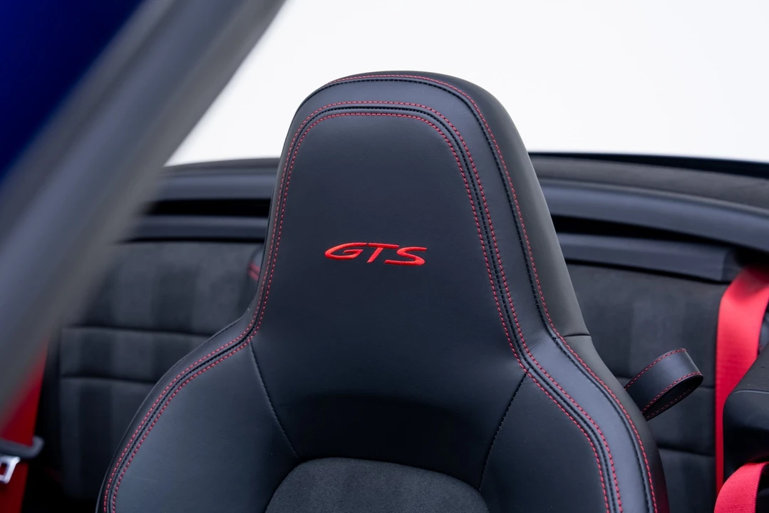 2022 Porsche 992 Carrera GTS - Image 16 of 21