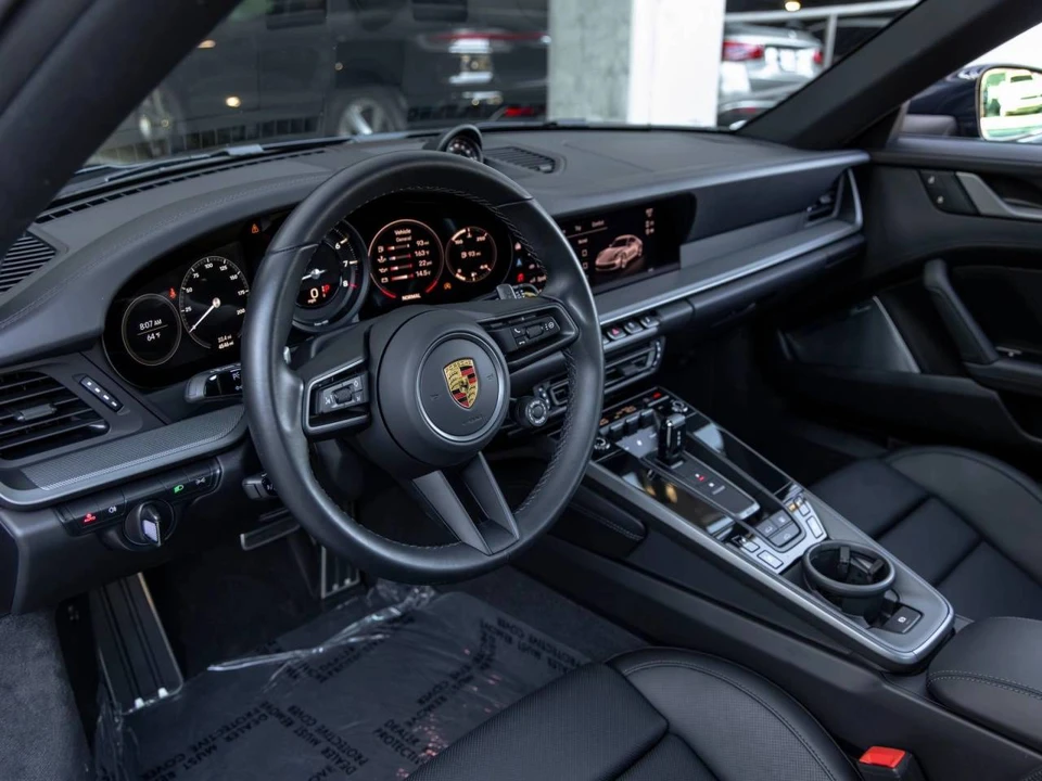 2022 Porsche 992 Carrera - Image 4 of 5