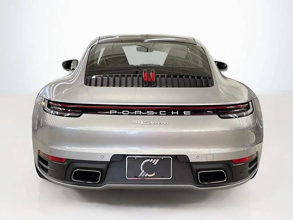 2022 Porsche 992 Carrera - Image 4 of 5