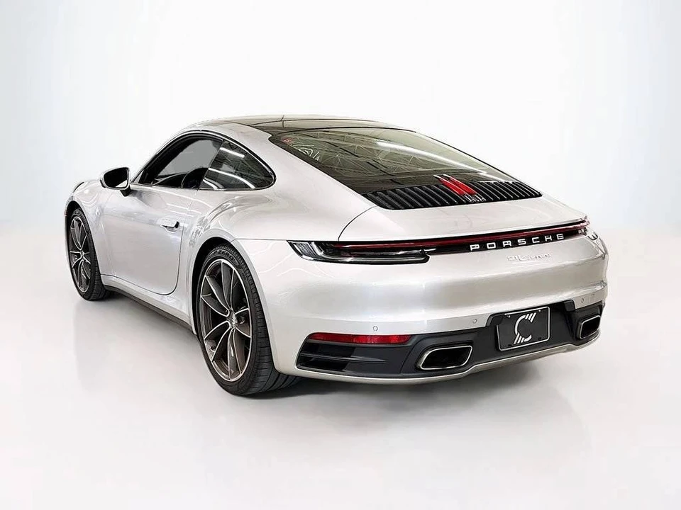 2022 Porsche 992 Carrera - Image 3 of 5