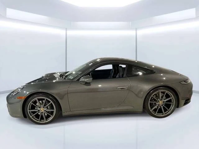 2022 Porsche 992 Carrera - Image 2 of 5
