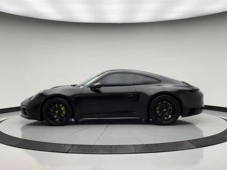 2022 Porsche 992 Carrera - Image 2 of 5