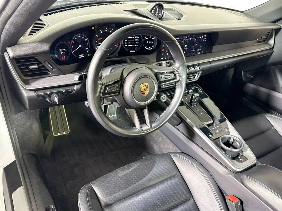 2022 Porsche 992 Carrera - Image 4 of 5