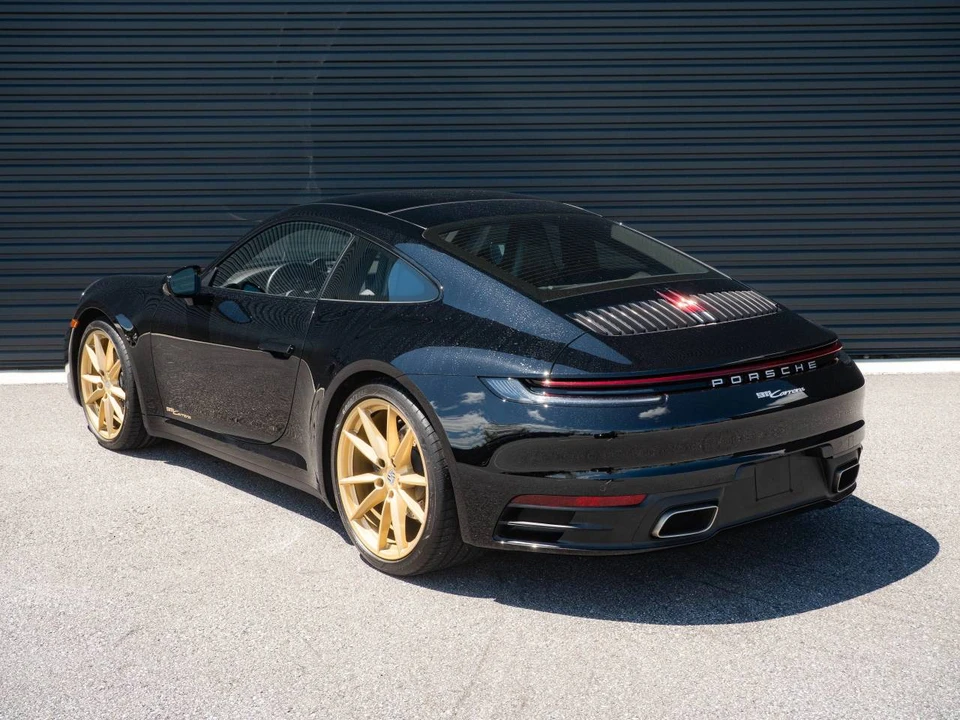 2022 Porsche 992 Carrera - Image 3 of 5