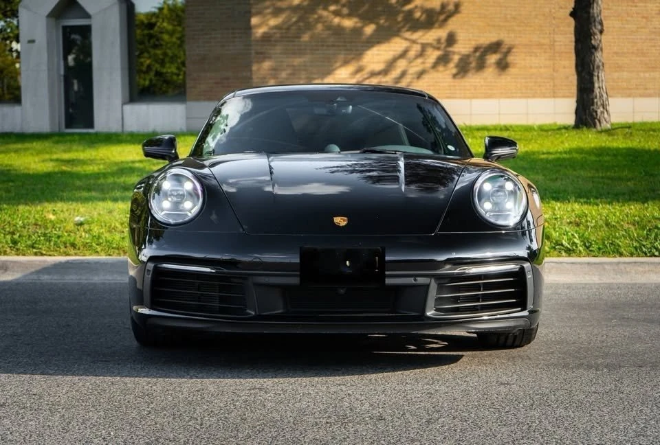 2022 Porsche 992 Carrera - Image 2 of 14