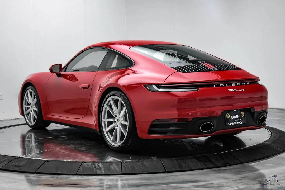 2022 Porsche 992 Carrera - Image 8 of 21