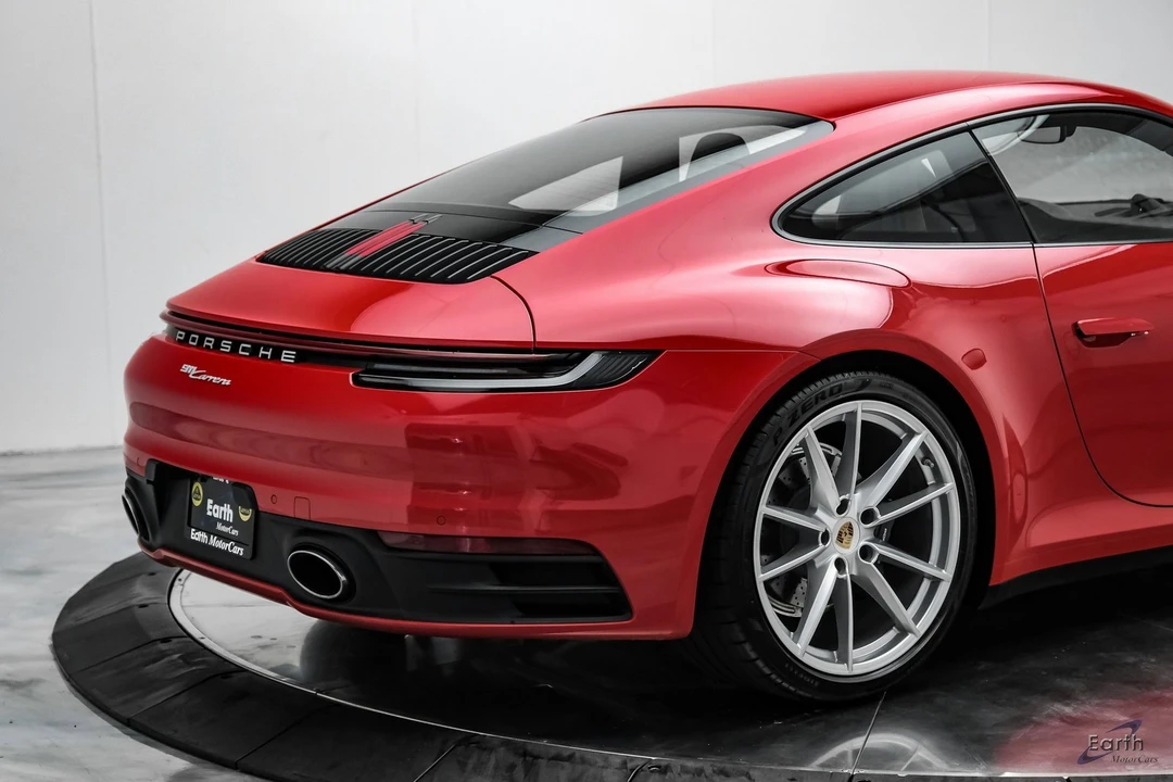 2022 Porsche 992 Carrera - Image 14 of 21
