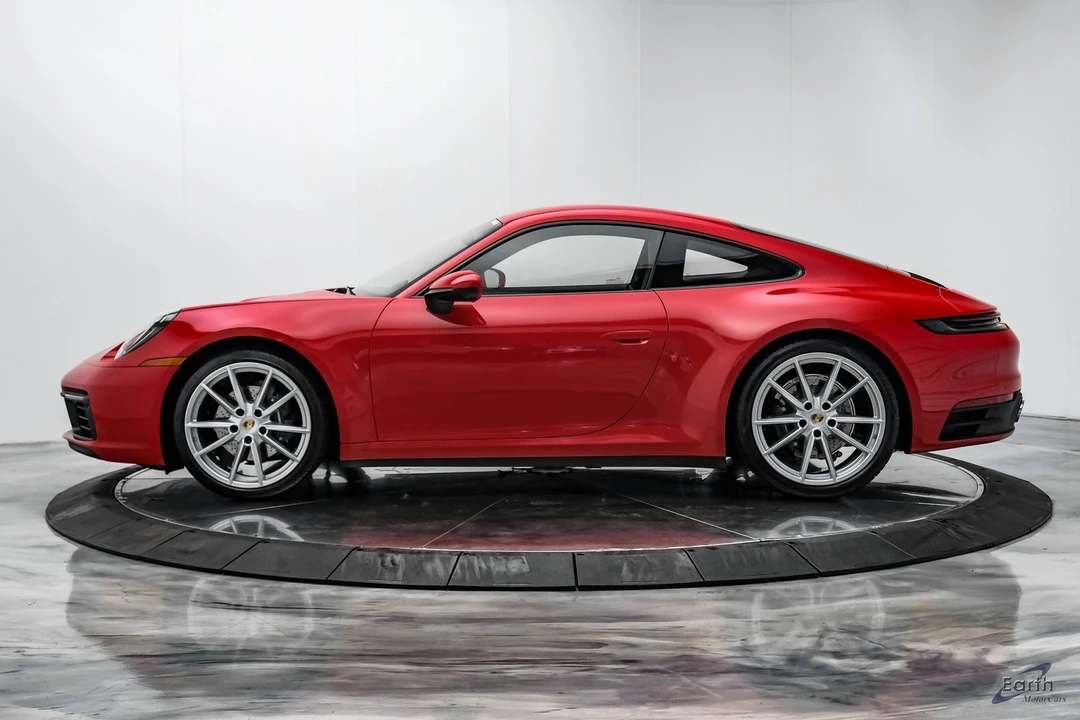 2022 Porsche 992 Carrera - Image 5 of 21