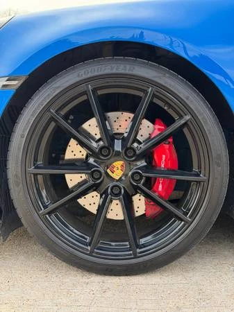 2022 Porsche 992 Carrera S - Image 15 of 18