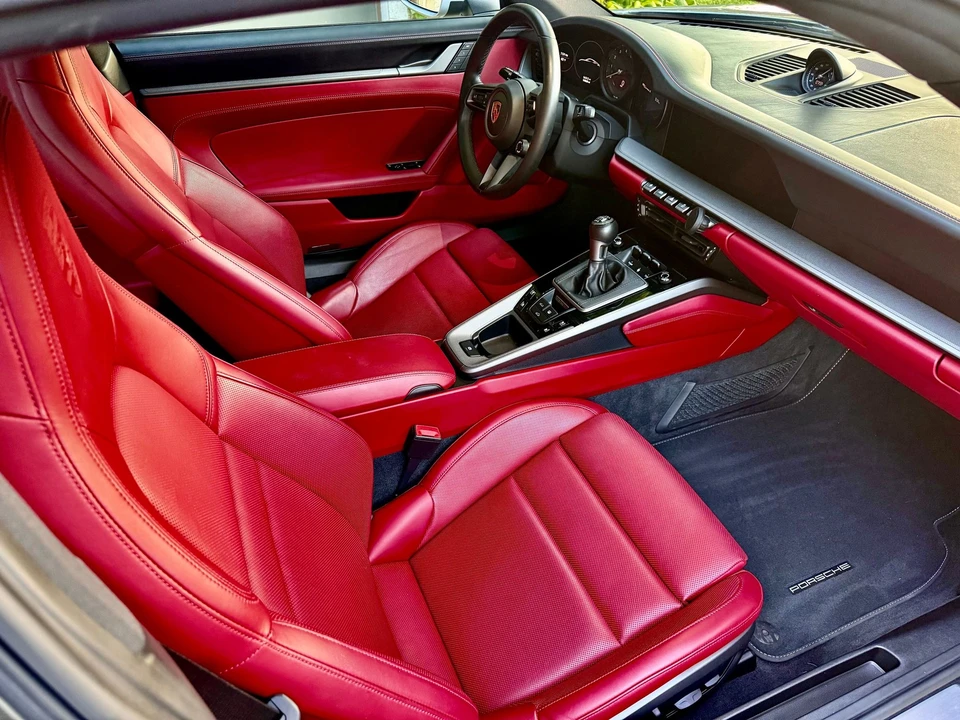 2022 Porsche 992 Carrera S - Image 10 of 21