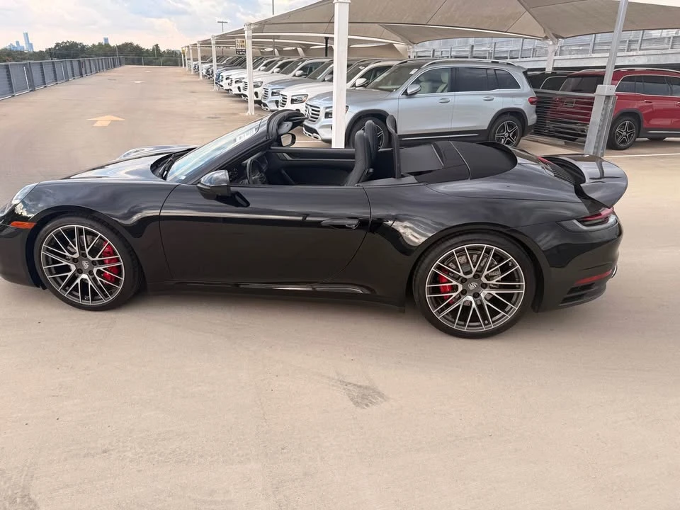 2022 Porsche 992 Carrera S - Image 18 of 20