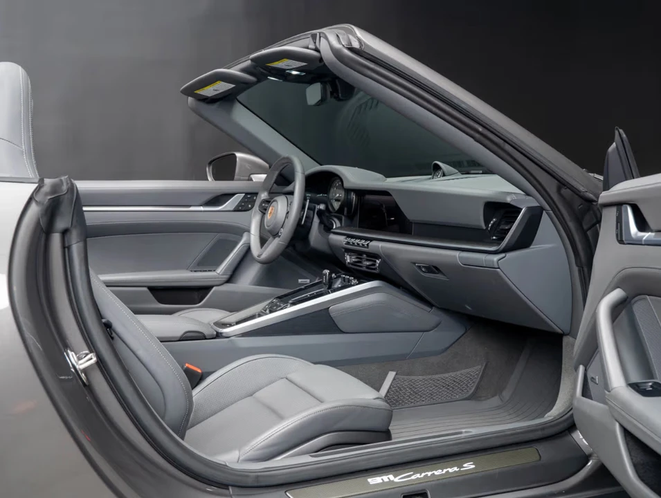 2022 Porsche 992 Carrera S - Image 5 of 10