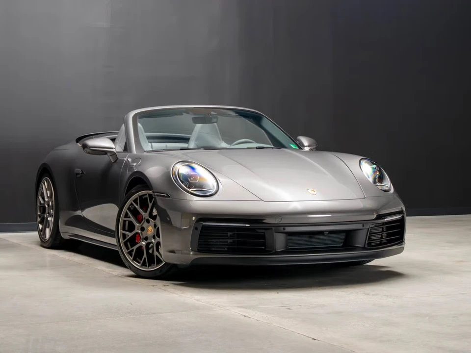 2022 Porsche 992 Carrera S - Image 9 of 10