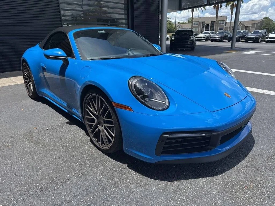 2022 Porsche 992 Carrera S - Image 4 of 5