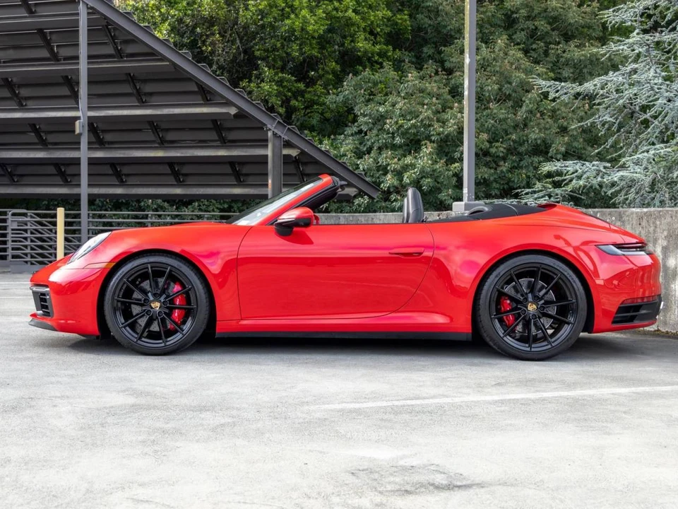 2022 Porsche 992 Carrera S - Image 2 of 5