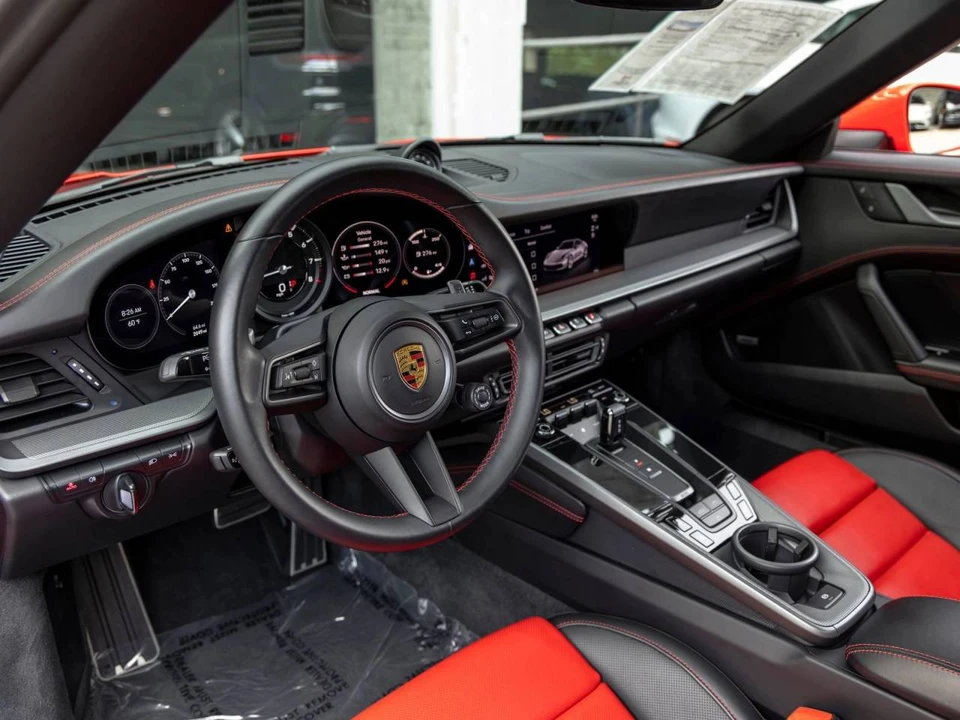 2022 Porsche 992 Carrera S - Image 4 of 5