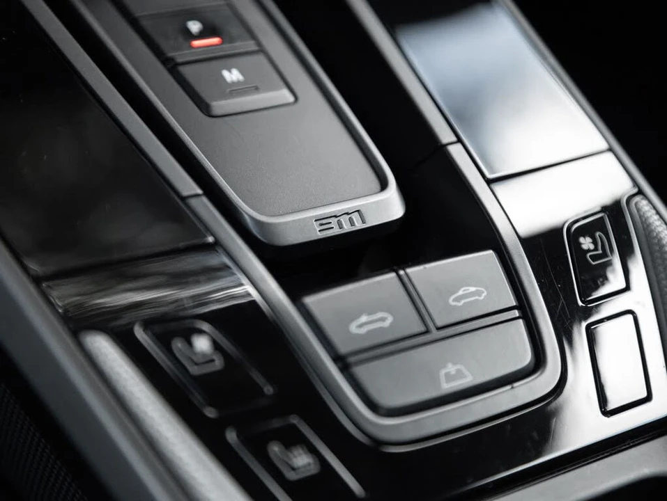 2022 Porsche 992 Carrera S - Image 31 of 31