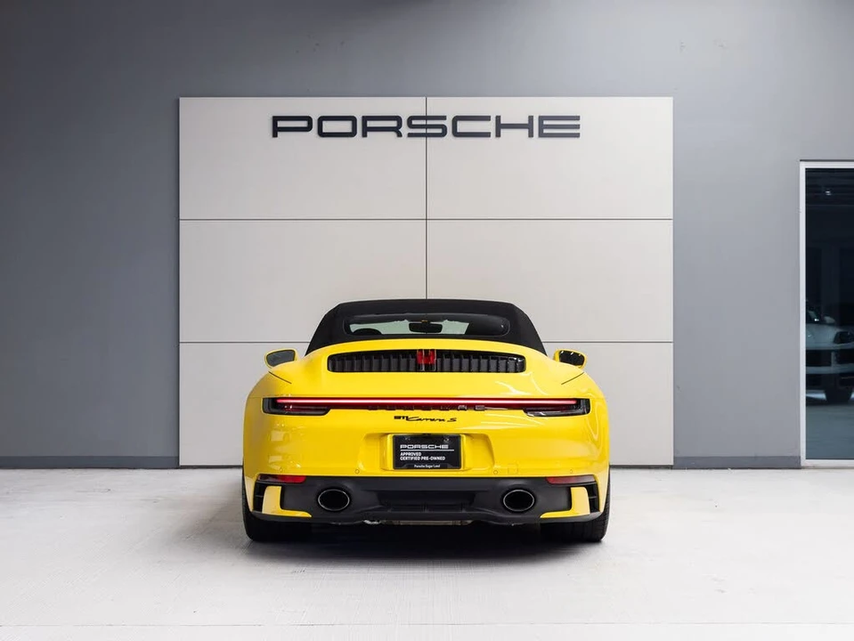 2022 Porsche 992 Carrera S - Image 6 of 31