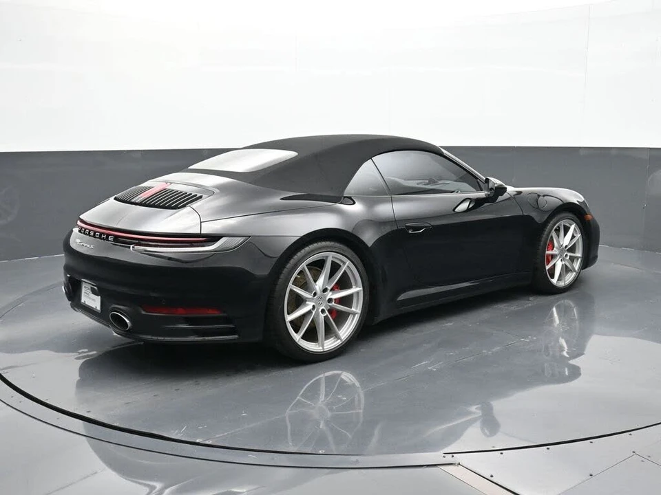 2022 Porsche 992 Carrera S - Image 19 of 30