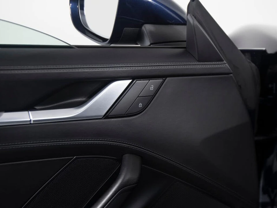 2022 Porsche 992 Carrera S - Image 16 of 27