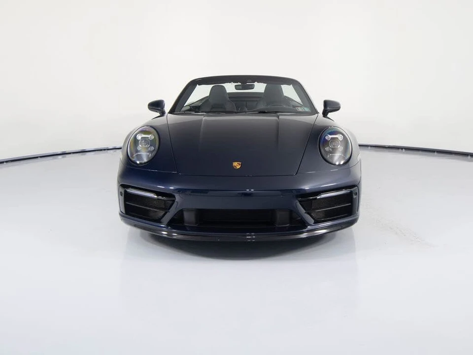 2022 Porsche 992 Carrera S - Image 10 of 27