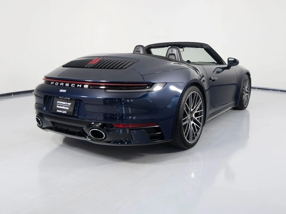 2022 Porsche 992 Carrera S - Image 7 of 27